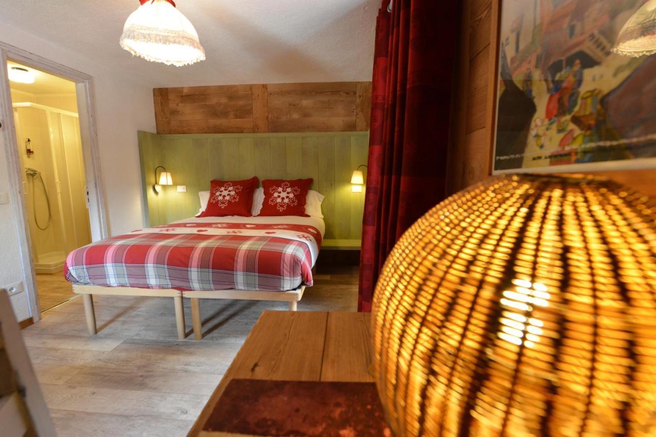 Hotel Petit Dahu - Chambres Et Restaurant Cogne Luaran gambar