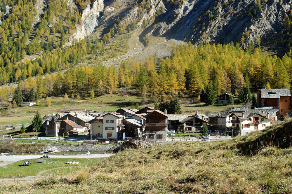 Hotel Petit Dahu - Chambres Et Restaurant Cogne Luaran gambar
